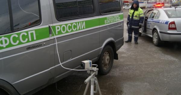 Должников за коммуналку будут ловить с помощью «Дорожного пристава» в КЧР